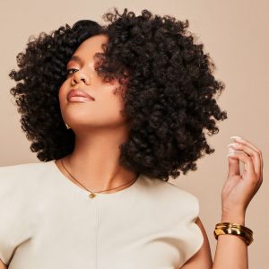 African Pride Moisture Miracle 5 Essential Oils – 4 oz — product view